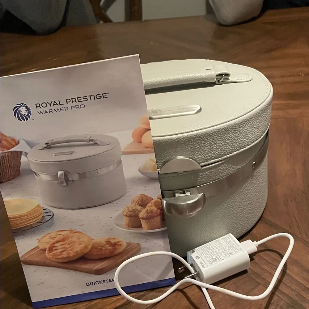 Royal Prestige tortilla warmer